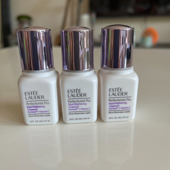 Estée Lauder Perfectionist Pro Rapid Brightening Serum, Set of 3 Travel Sized - Picture 2 of 3